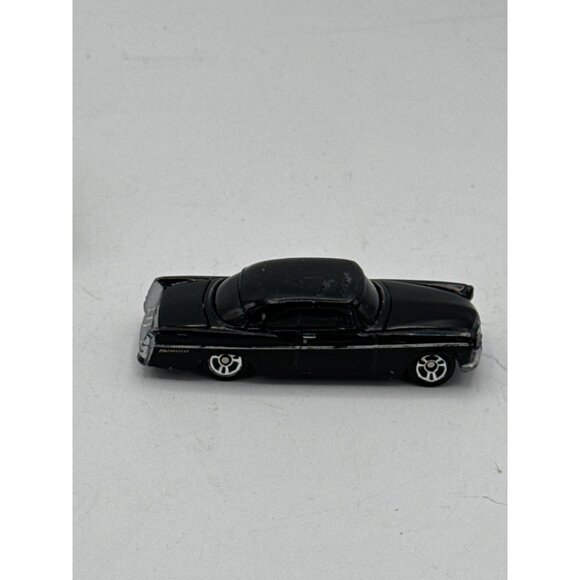 Maisto Lot of 4 Cars Various Years and Models - Picture 3 of 16